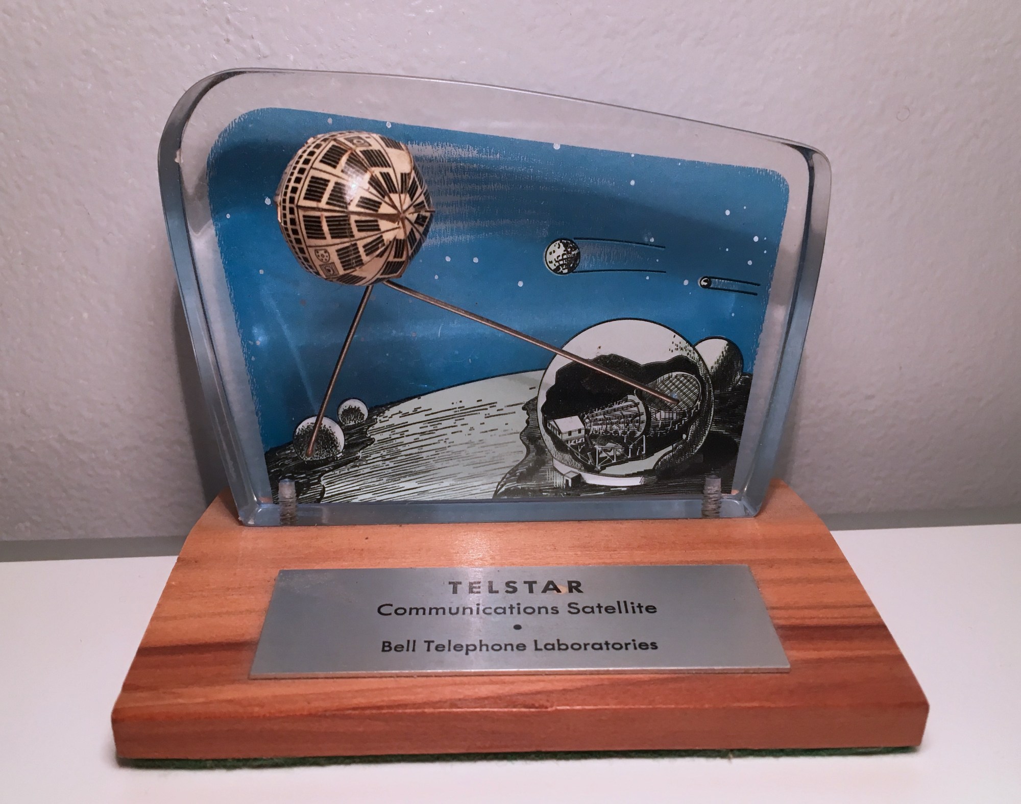 Telstar commemorative plaque